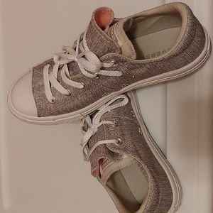 NWT Converse , double tongue sneakers, two-tone